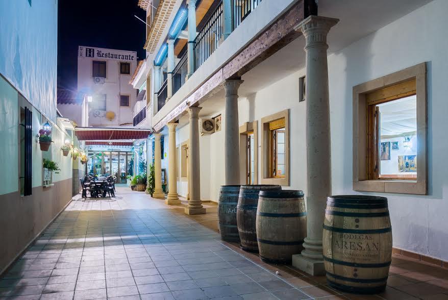 Hostal Nuevo Milan I San Clemente  Eksteriør bilde
